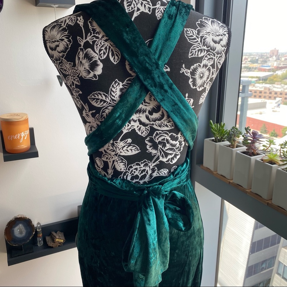 Lulu’s velvet multi-way maxi dress - Picture 10 of 11